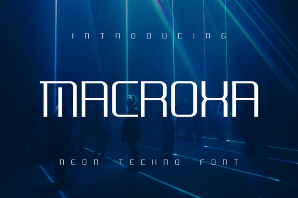 Macroxa: A Vibrant Display Font for Digital Branding